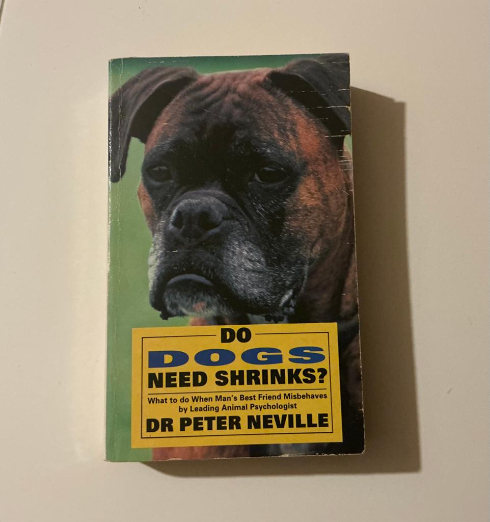Do Dogs need Shrinks, Ophalen of Verzenden, Zo goed als nieuw, Honden