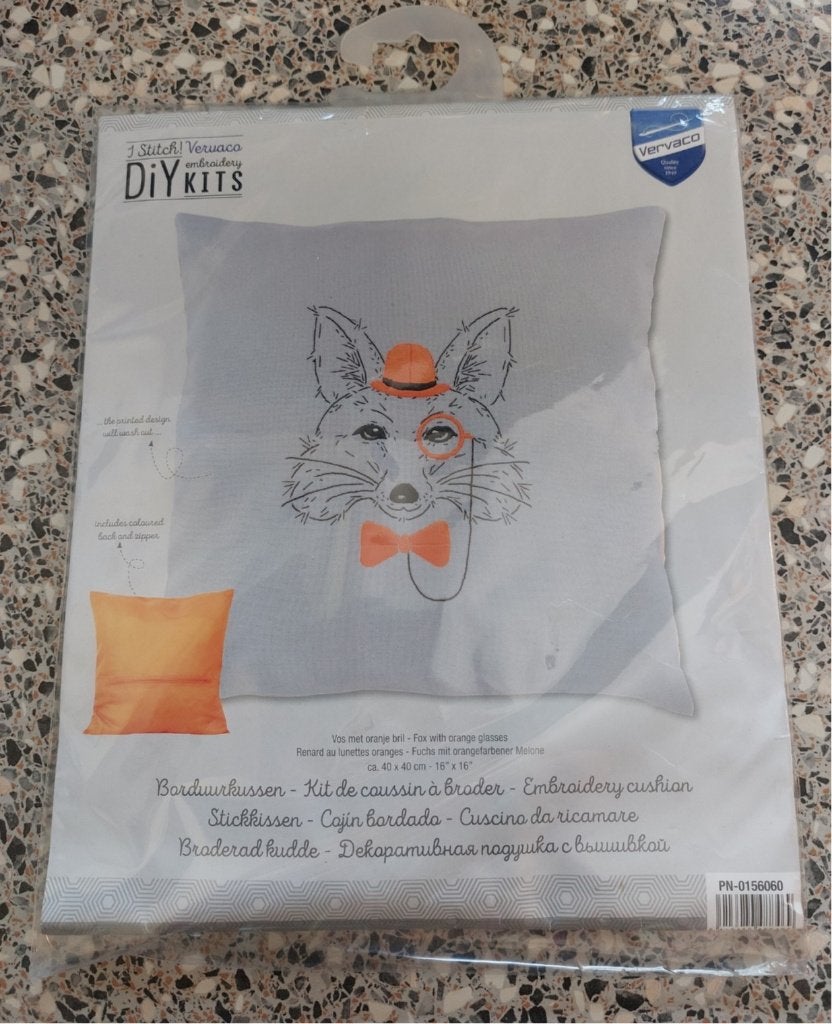 Vos Kussen borduurpakket Vervaco DIYkits borduurkussen NIEUW, Ophalen of Verzenden, Nieuw, Handborduren, Borduurpakket