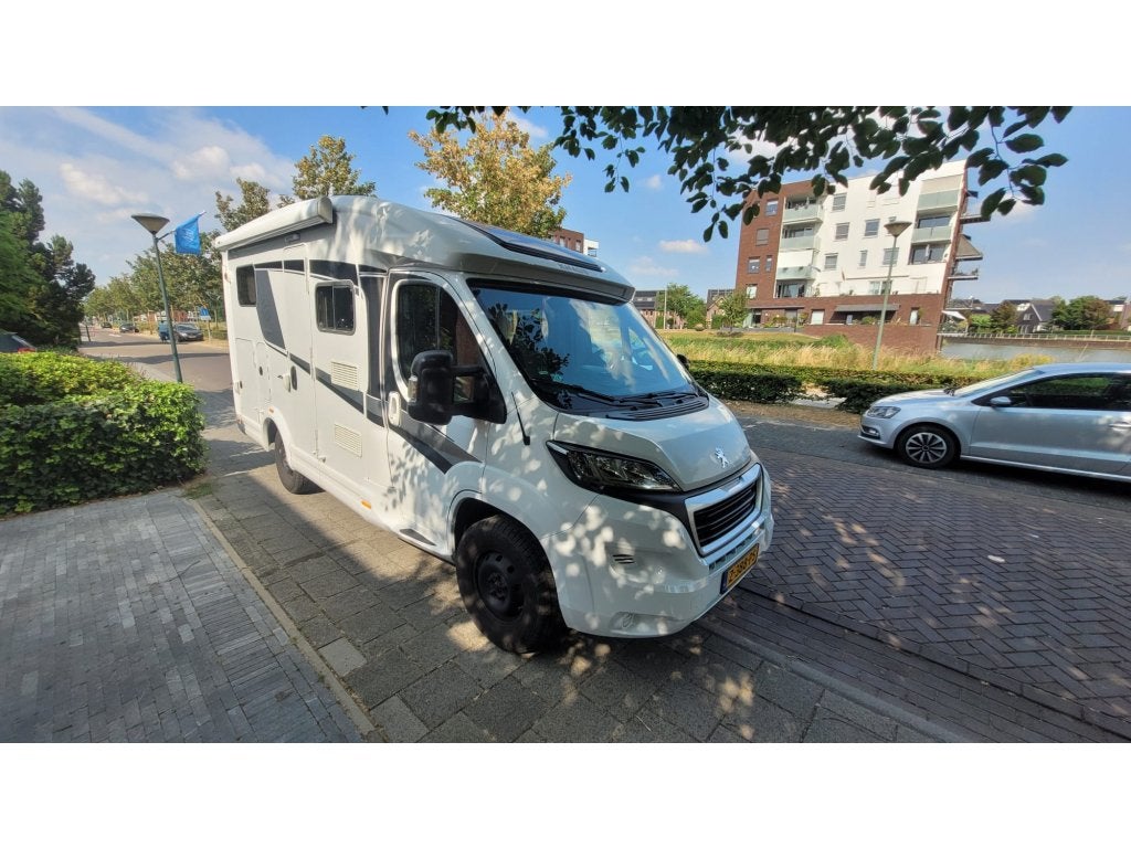 Caravans And Camping Knaus