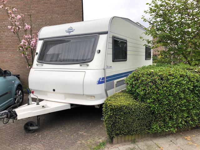 Caravan Hobby 450 UB de Luxe 1999 | Voortent | fietsendrager, Caravans en Kamperen, Caravans, Vast bed, Rondzit, Hobby, Particulier