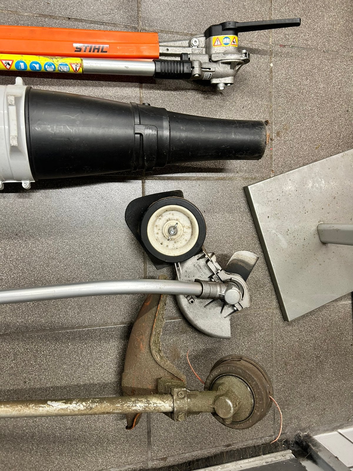 Stihl combi machine bosmaaier heggenschaar kantensnijder, Ophalen, Gebruikt