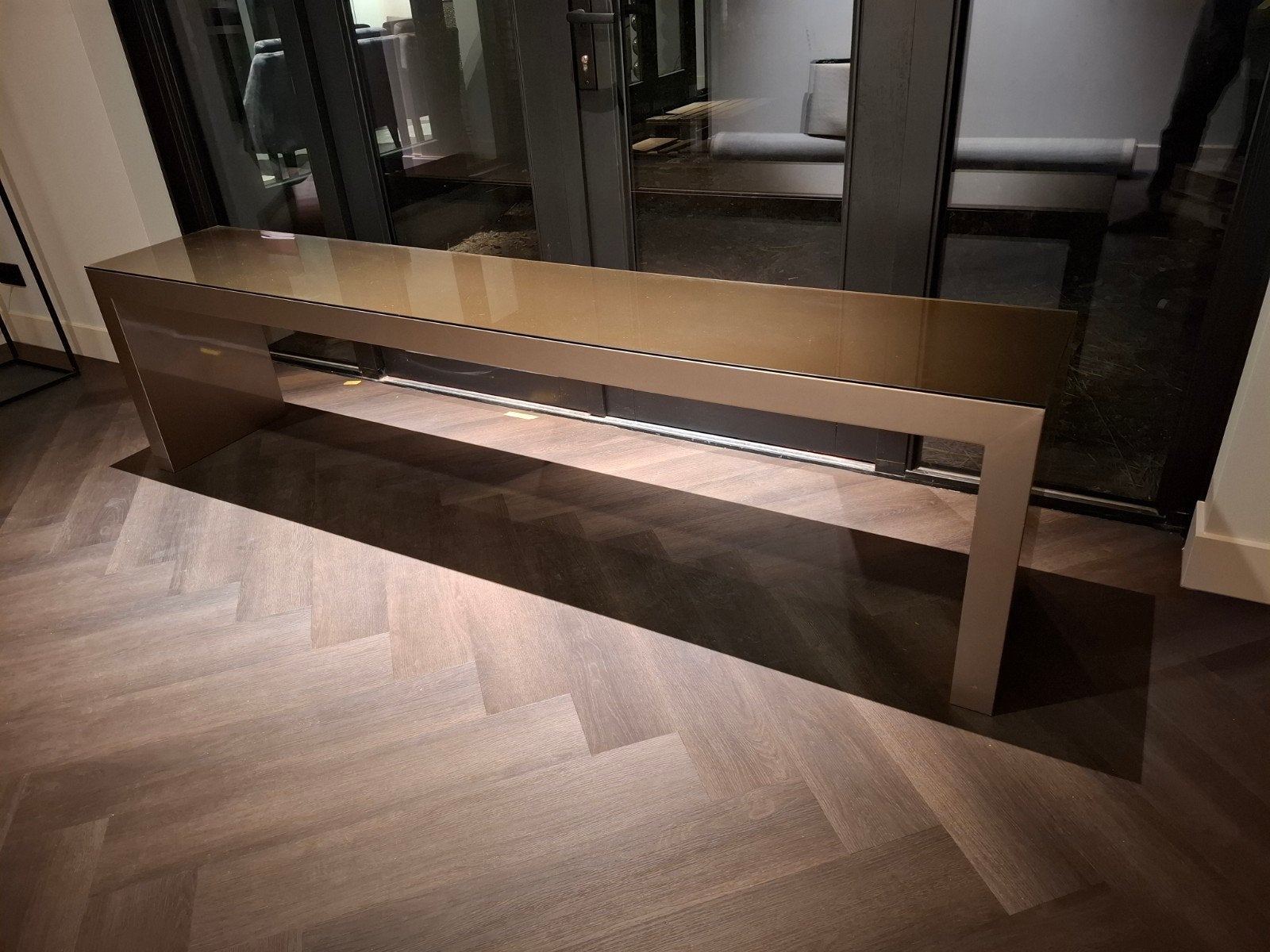 Side table met glasplaat, Huis en Inrichting, Ophalen, Metropolitan, past ook in Japandi, 200 cm of meer, Overige houtsoorten