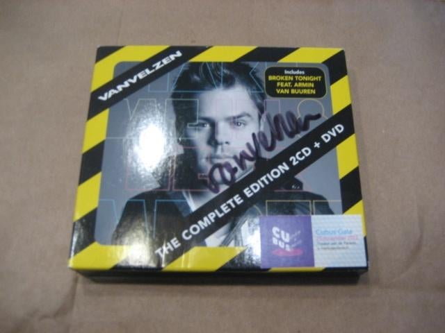 Vanvelzen take me in and hear me out - compl edition gesign, Ophalen of Verzenden, Zo goed als nieuw