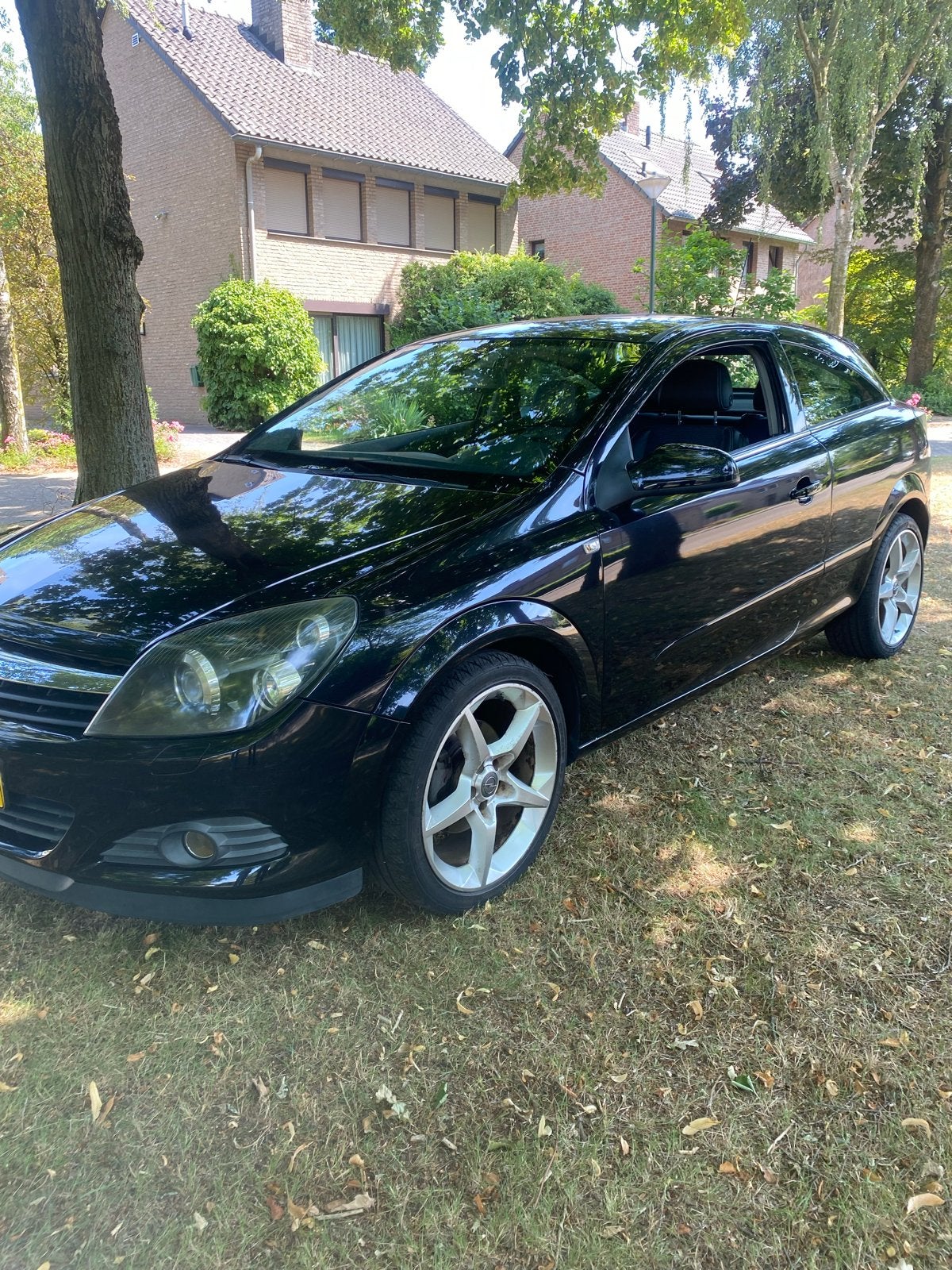 Opel Astra 1.6 16V GTC 2005 Zwart, Auto's, Voorwielaandrijving, 15 km/l, 1145 kg, 4 cilinders