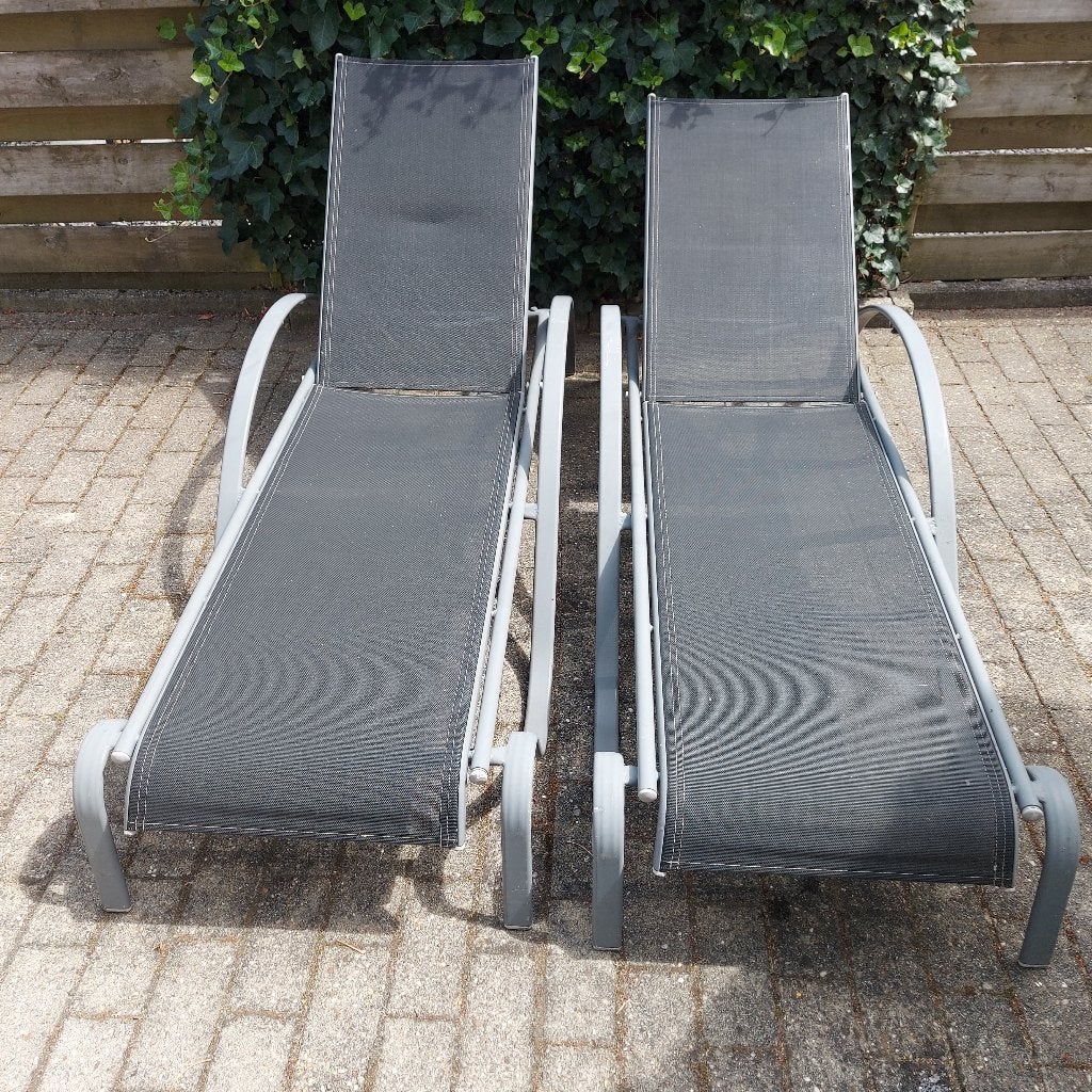 2 ligbedden Toreno met ligbedkussens Red Rose, Ophalen, Gebruikt, Aluminium