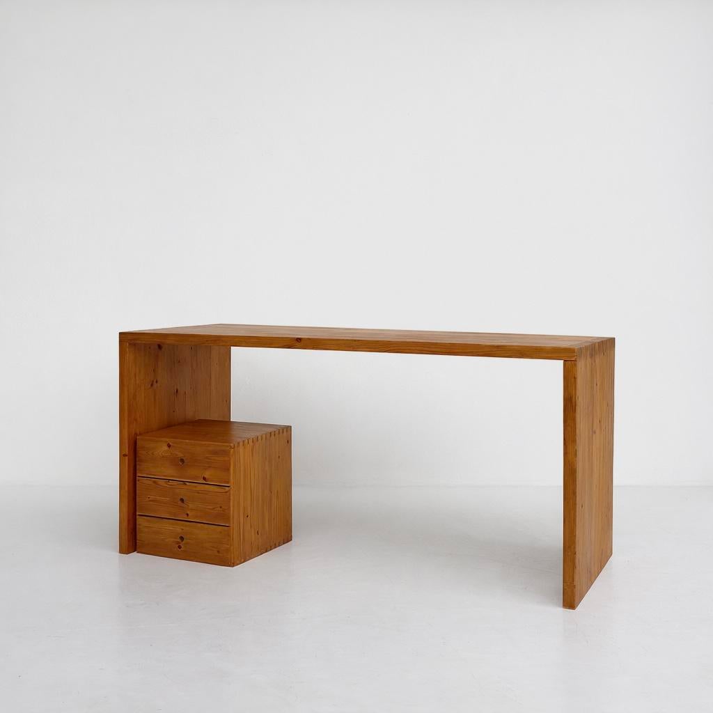 Vintage eettafel / bureau van Ate van Apeldoorn, Gebruikt, ÅTMØS, Dorpstraat 63 Maasbree, Info@atmosvintagedesign.nl
