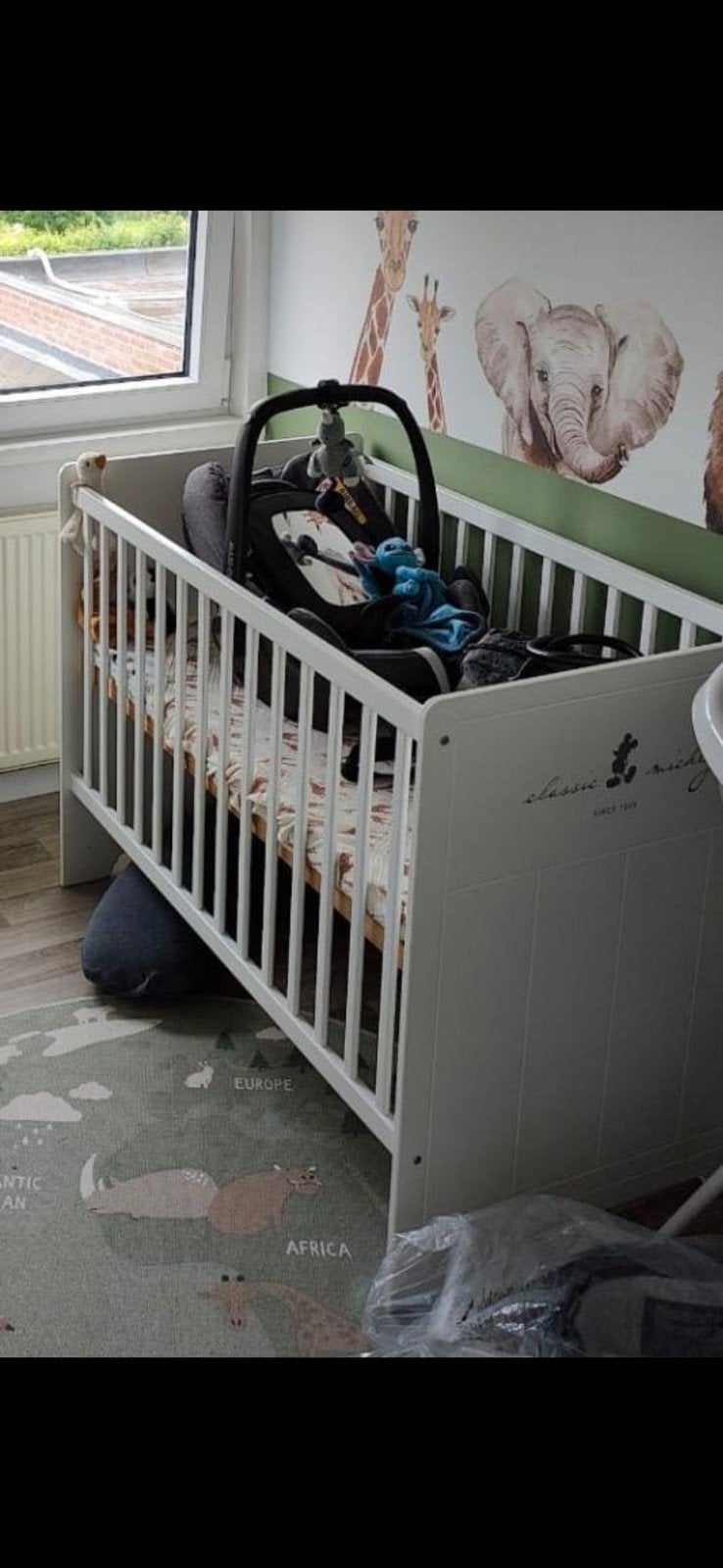 Wit babybedje met lattenbodem, Ophalen, Gebruikt, Lattenbodem, Minder dan 140 cm