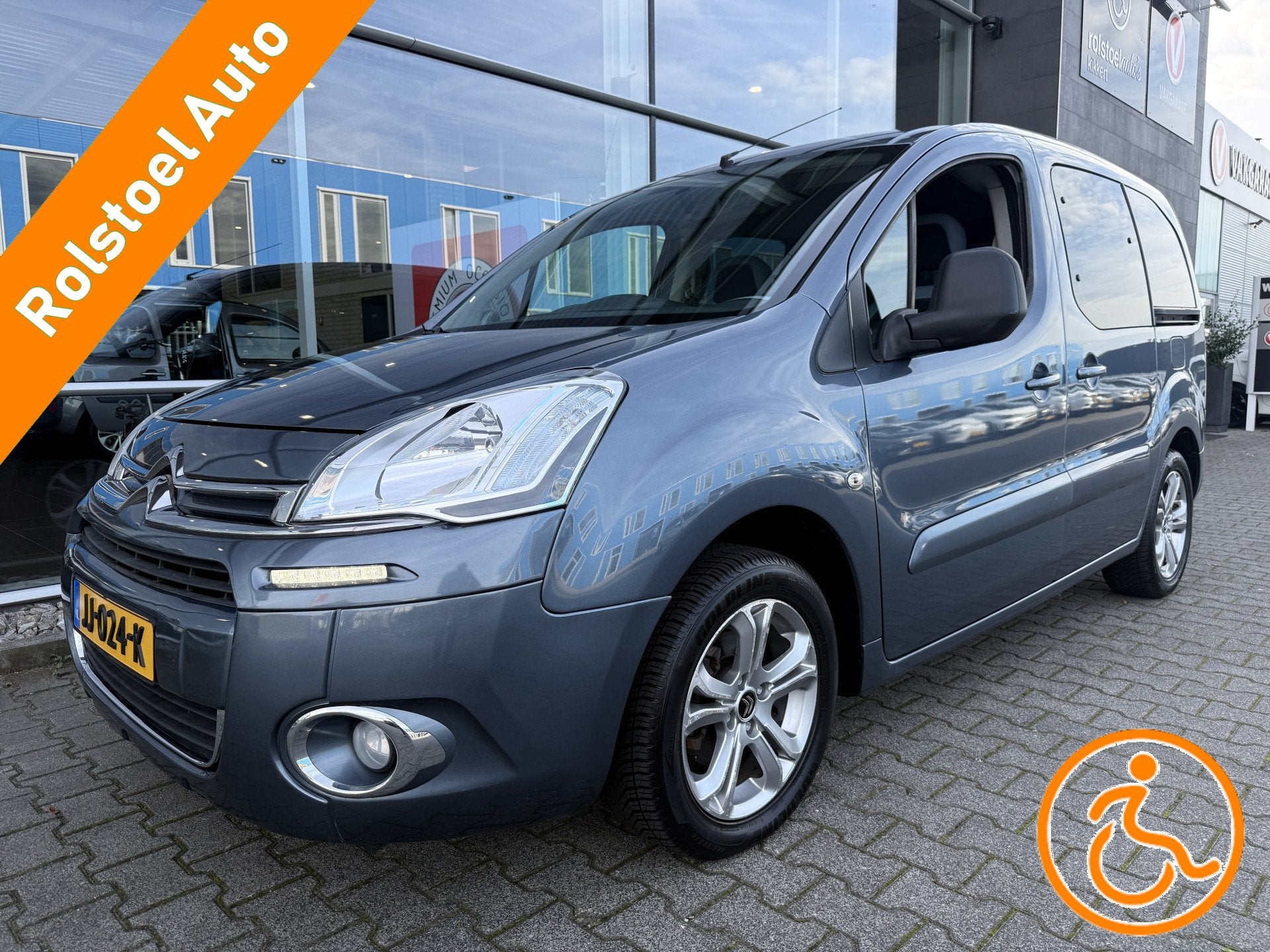 Citroën Berlingo 2+1 Rolstoelauto 1.6 VTi Tendance (Mooie c, Voorwielaandrijving, Euro 5, Gebruikt, Zwart