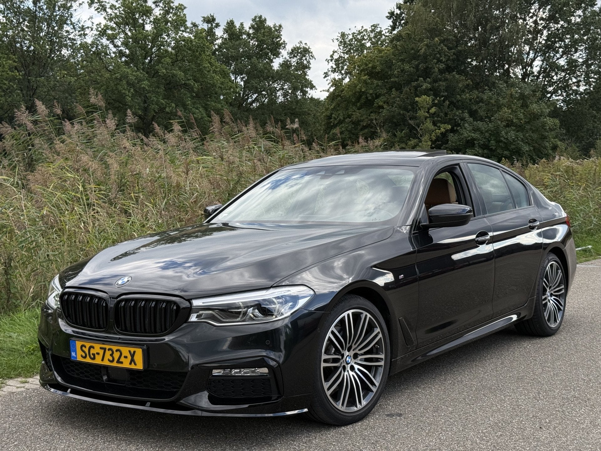 BMW 5 Serie 520i High Executive M Sport pakket (bj 2018), Auto's, Automaat, 1998 cc, Achterwielaandrijving, Gebruikt