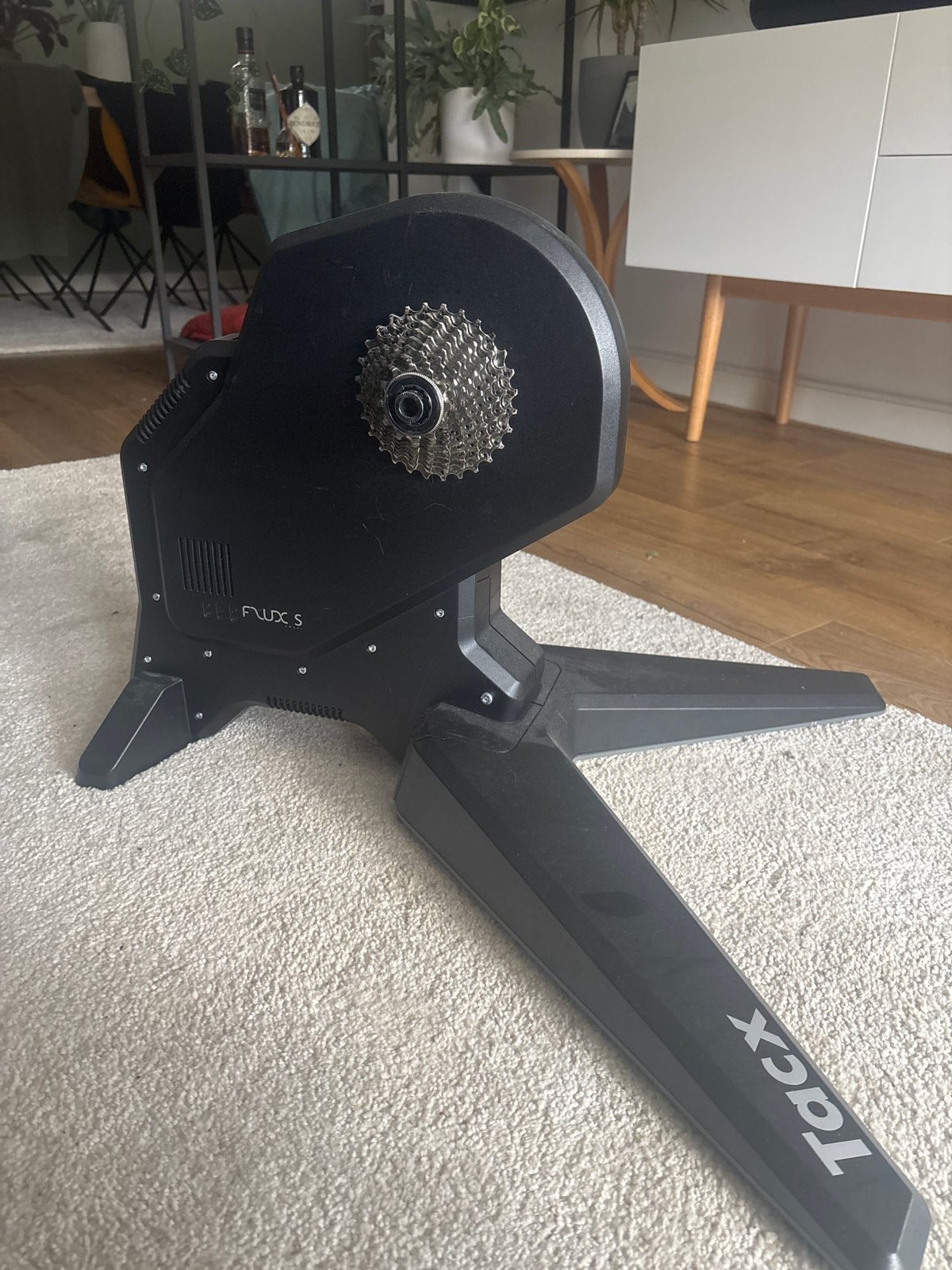 Tacx Flux S Smart Trainer met Cassette, Carbon, Zo goed als nieuw, Meer dan 20 versnellingen, Ophalen