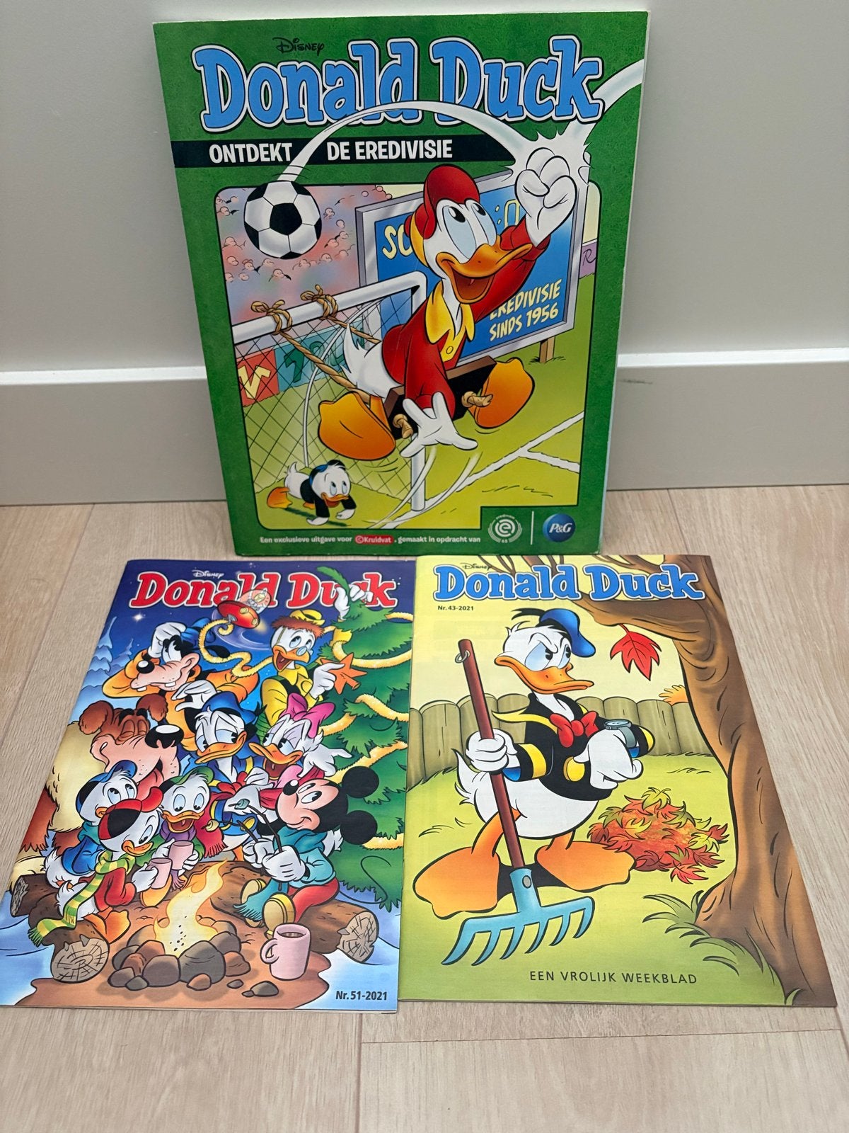 Donald Duck stripboeken - 3 stuks, Meerdere stripboeken, Ophalen, Zo goed als nieuw