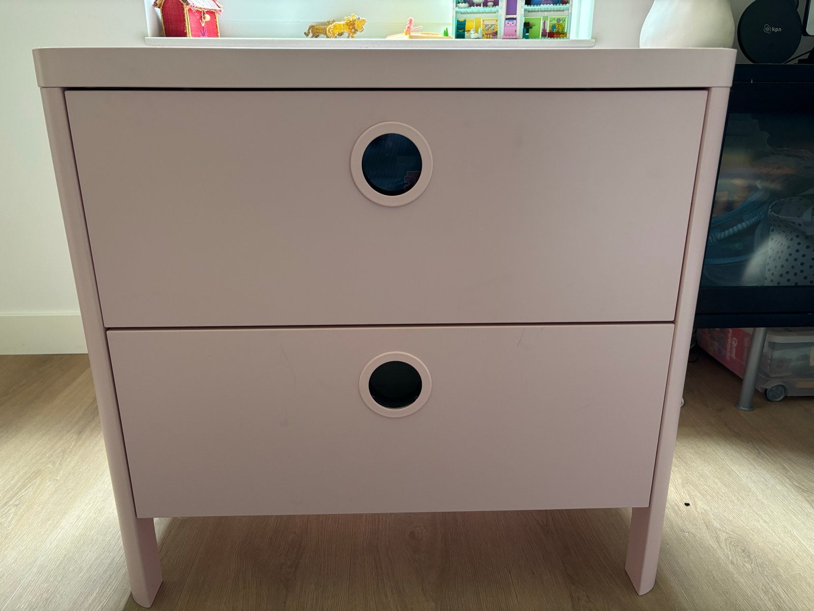 Roze opbergkast met 2 lades - Zo goed als nieuw, 1 of 2 laden, Ophalen, Zo goed als nieuw, Overige materialen