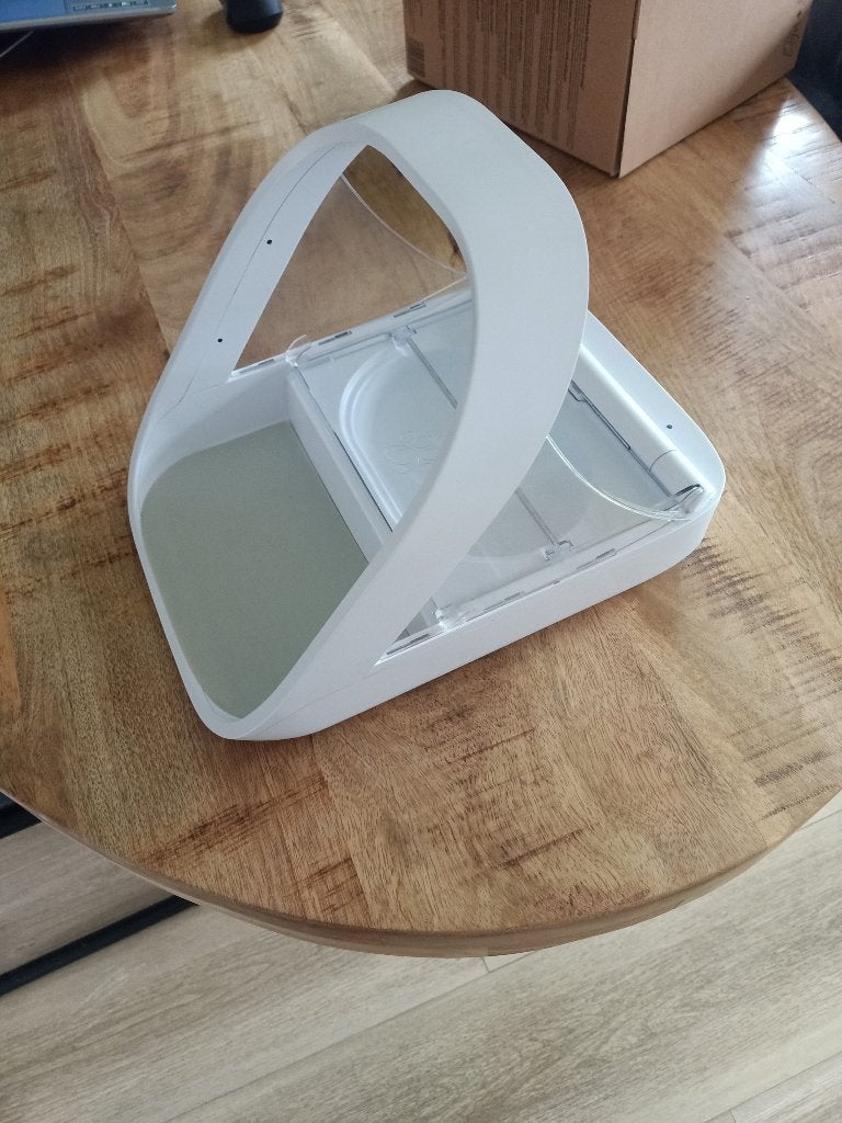 Surefeed microchip voerautomaat voor katten ZGAN, Dieren en Toebehoren, Ophalen of Verzenden, Automatisch, Zo goed als nieuw
