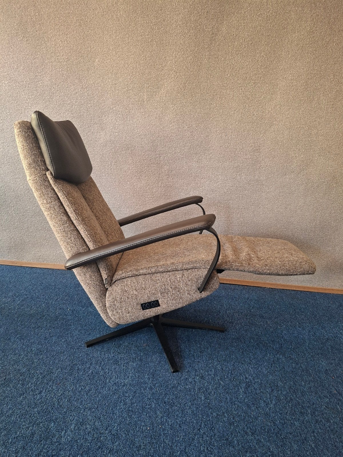 Elektrische relax fauteuil Montel als nieuw op accu 🔋, Ophalen of Verzenden, Zo goed als nieuw, Staopenrelax@gmail.com, Sta-op-en-relax