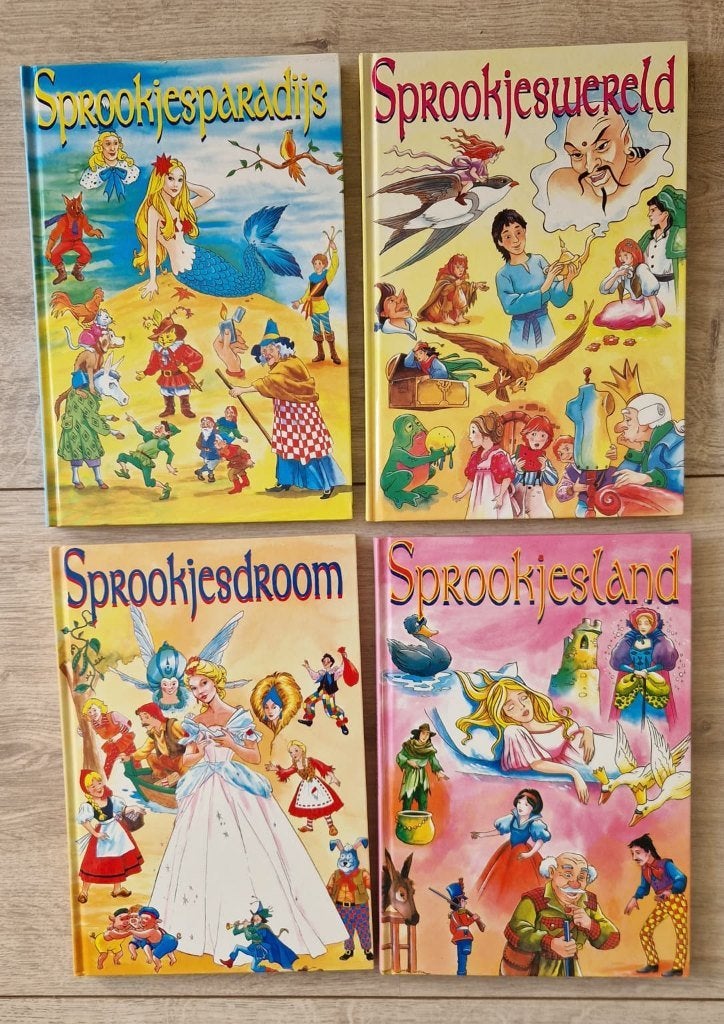 Complete set van 4 sprookjesboeken uitgegeven door flash., Ophalen, Zo goed als nieuw