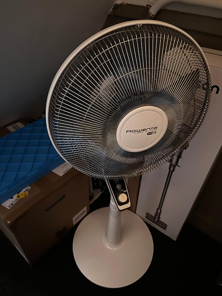 Rowenta Turbo Silence Extreme staande ventilator, Ophalen of Verzenden, Gebruikt, Statiefventilator