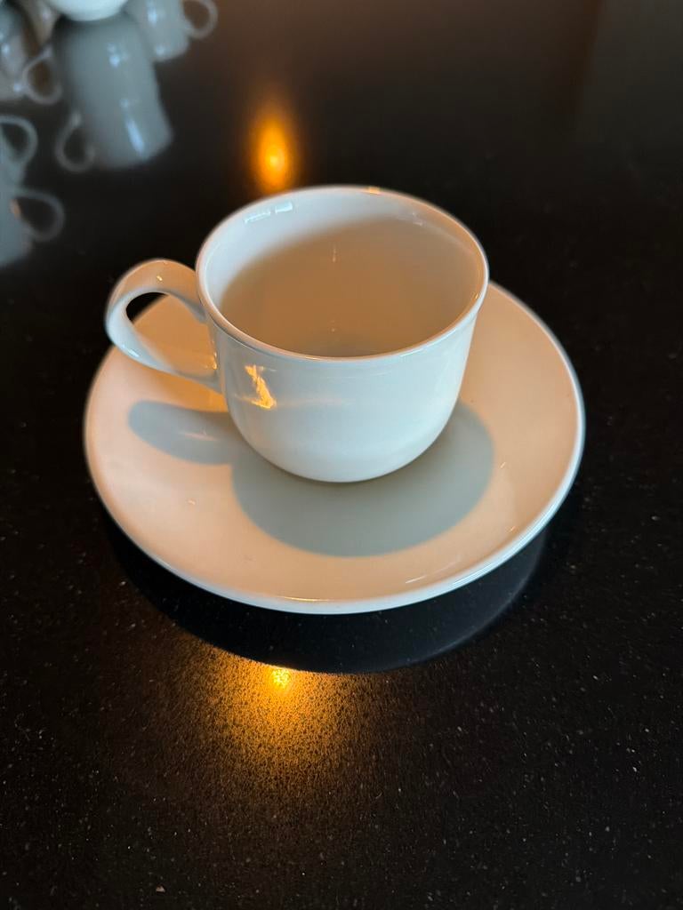 Barratts Made in England Kop en Schotel Set, Huis en Inrichting, Keuken | Servies, Keramiek, Ophalen of Verzenden, Zo goed als nieuw