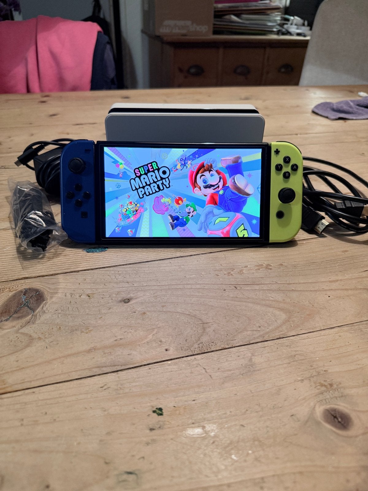 Nintendo Switch OLED (128GB SD-kaart + screen-protector), Spelcomputers en Games, Overige genres, 1 speler, Ophalen of Verzenden