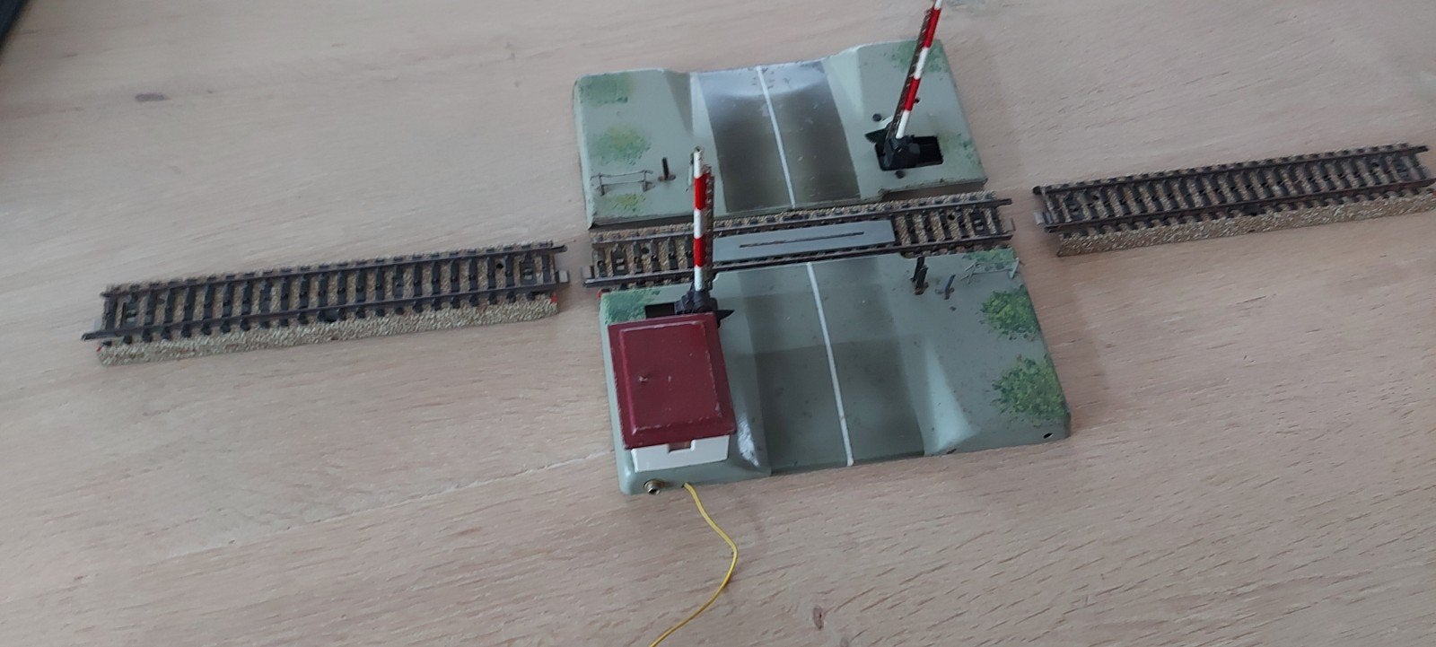 Märklin elektrische overweg voor m-rails artnr 7192, Wisselstroom, Rails, Ophalen of Verzenden, Zo goed als nieuw