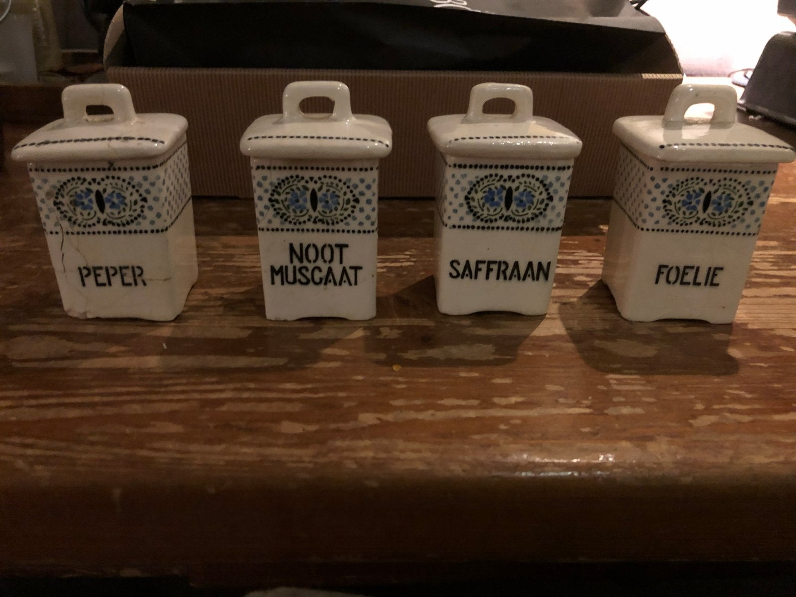 Antieke kruidenpotjes set (4 stuks), Antiek en Kunst, Ophalen of Verzenden