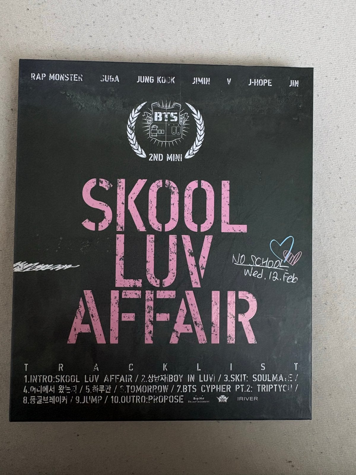 BTS - Skool Luv Affair (2nd Mini Album) K-Pop CD, K-pop, Ophalen of Verzenden, Zo goed als nieuw, Inclusief boekje