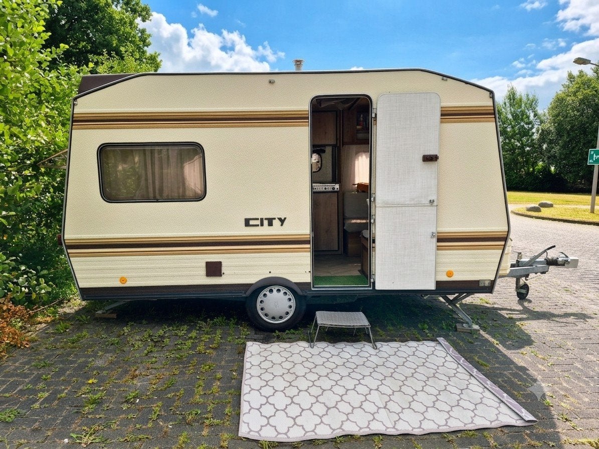 Bürstner 3801 Caravan: Retro, VochtVrij & Instapklaar!, Caravans en Kamperen, Caravans, Particulier