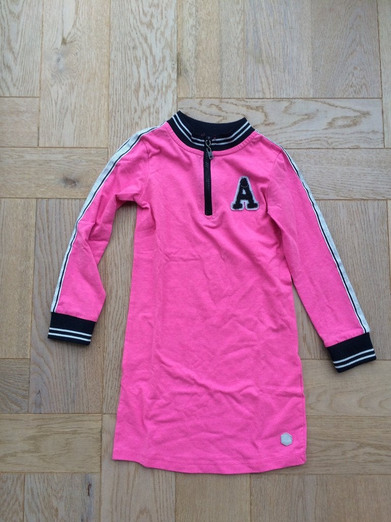 Leuk roze jurkje, donkerblauwe accenten Europe Kids 110/116, Kinderen en Baby's, Kinderkleding | Maat 110, Gebruikt, Europe Kids