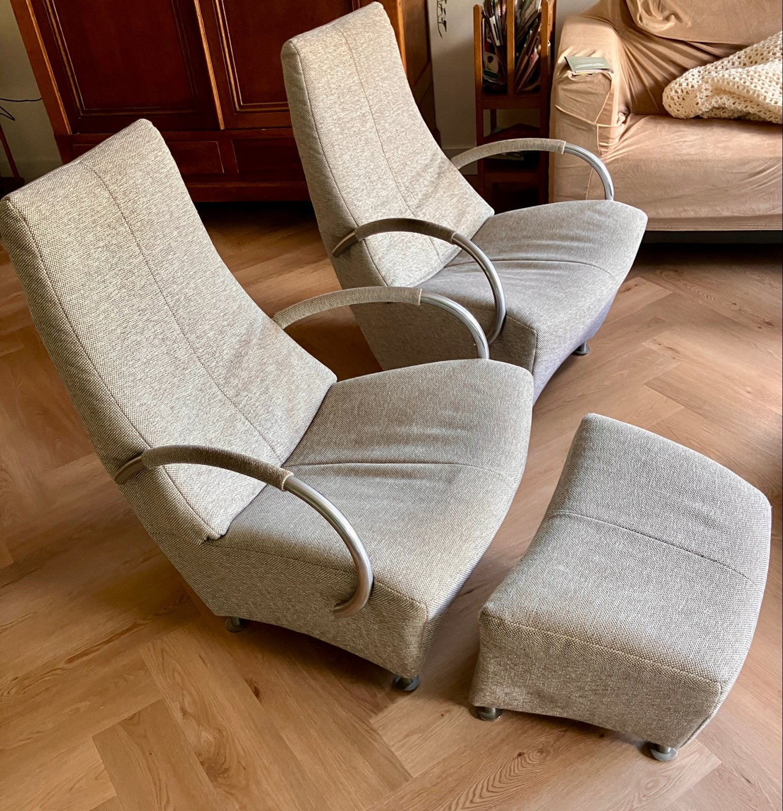 Relaxfauteuils + Hocker (Sitting Vision), Huis en Inrichting, Ophalen, Gebruikt, Stof