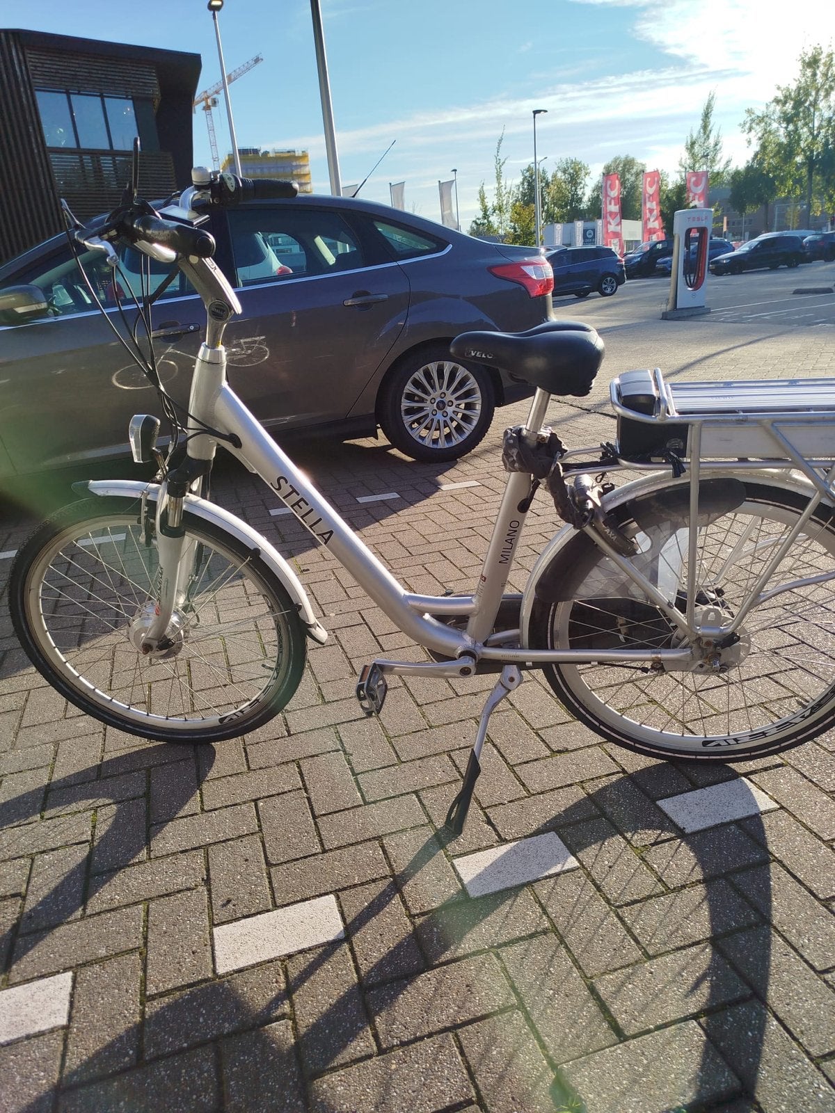 Stella Milano elektrische damesfiets - Zo goed als nieuw, 51 tot 55 cm, Ophalen, Zo goed als nieuw, 50 km per accu of meer