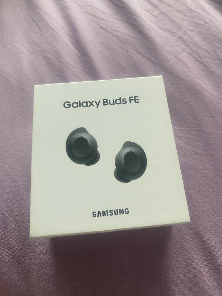 Samsung galaxy buds FE, Telecommunicatie, Mobiele telefoons | Oordopjes, Ophalen, Zwart, Zo goed als nieuw, In oorschelp (earbud)