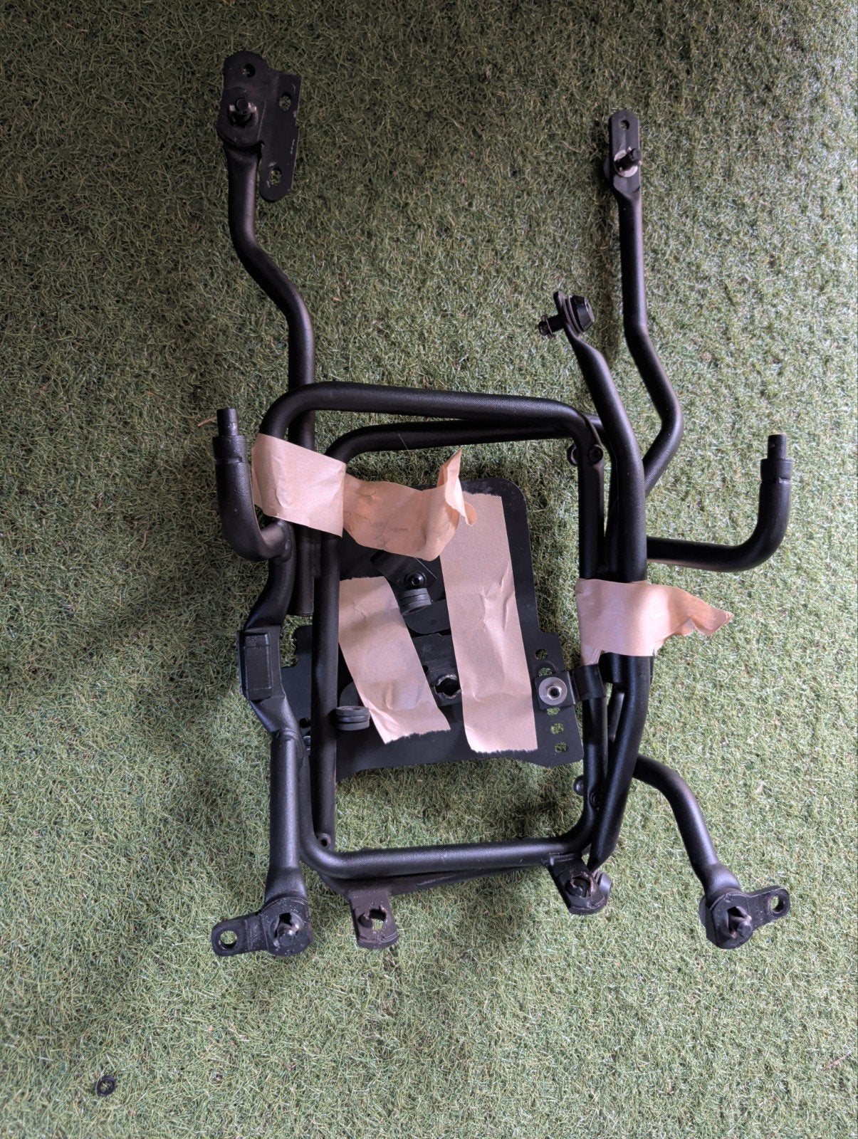 Triumph Tiger 1200 explorer xc '14 Givi mono key beugel, Ophalen, Gebruikt