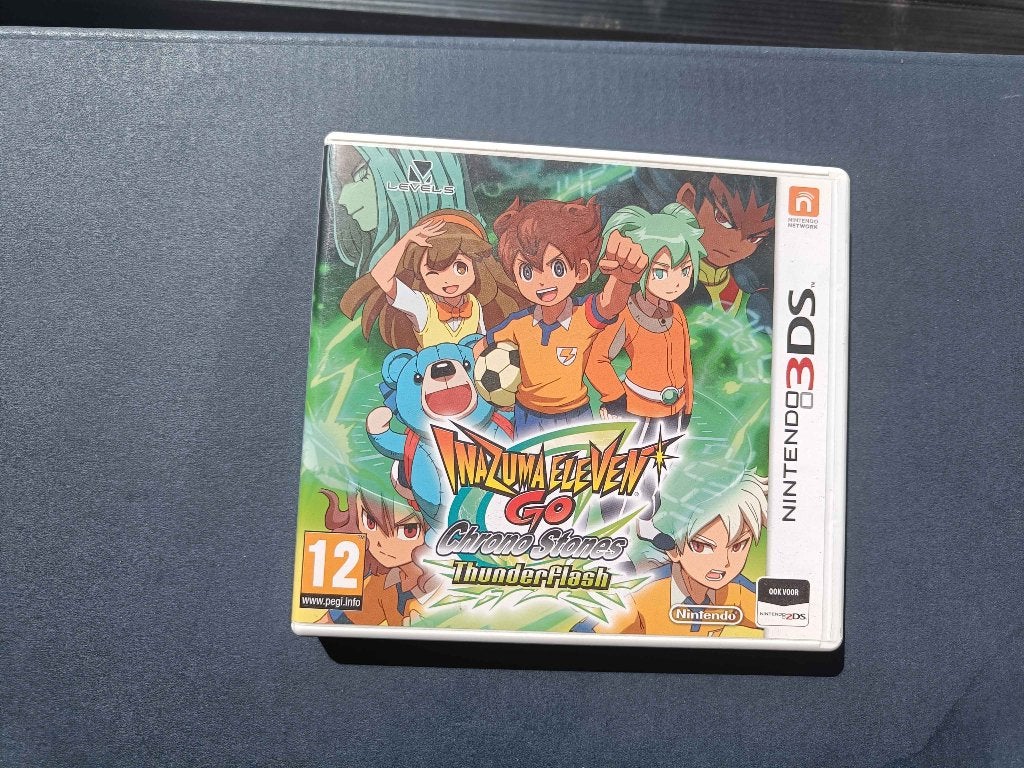 Inazuma Eleven Go Chrono Stone Thunderflash 3DS, 1 speler, Ophalen of Verzenden, Zo goed als nieuw, Vanaf 3 jaar