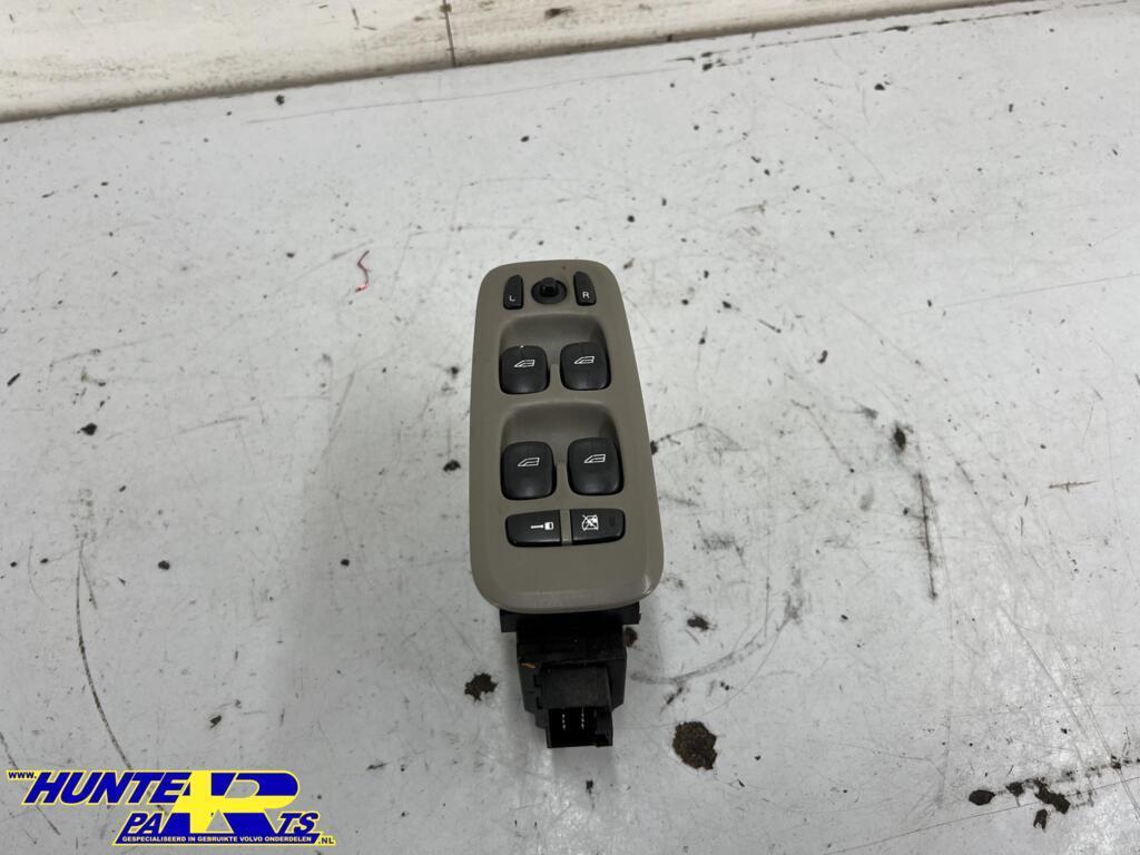 Raamschakelaar LV beige Volvo V70/S60 ('00-'08) 30746074, Gebruikt, Ophalen of Verzenden, Volvo, Volvo