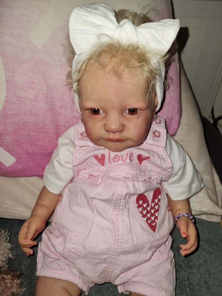 Mooie reborn pop, 57 cm, goed op gewicht, Ophalen of Verzenden