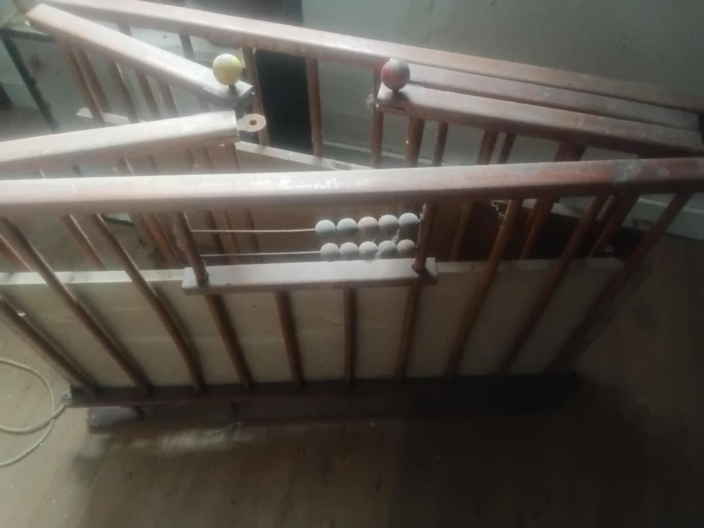 Kinderbox antiek, Ophalen, Gebruikt, Vierkant