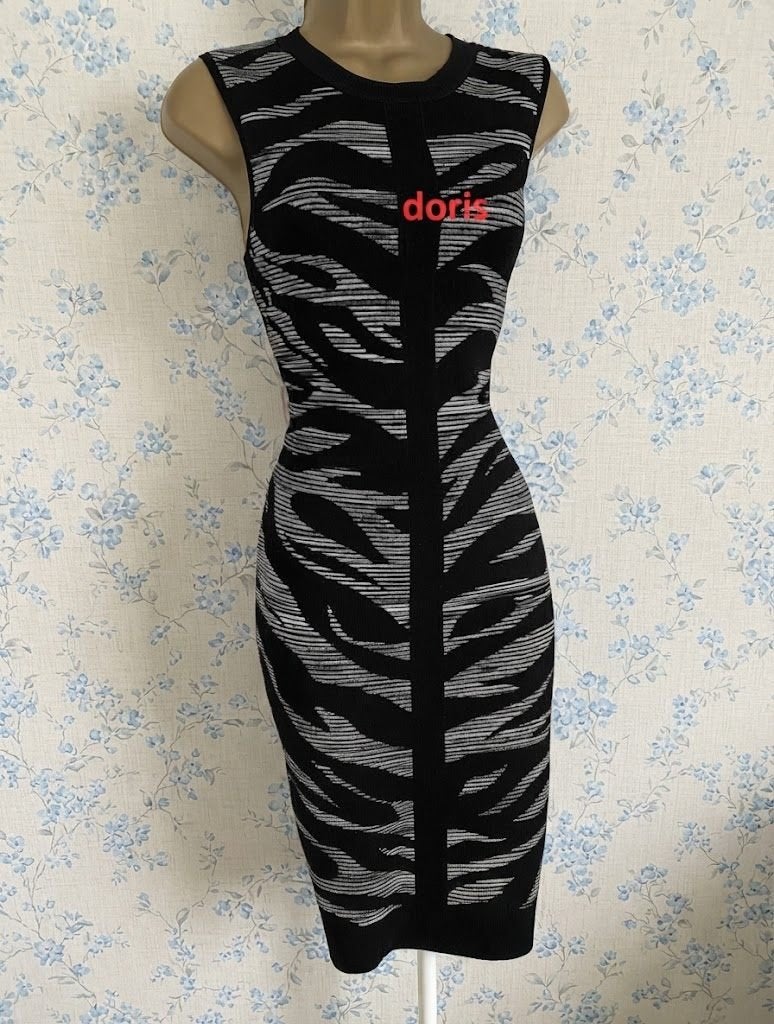 bodycon jurk Karen Millen maat 2/36/38, Kleding | Dames, Maat 38/40 (M), Ophalen of Verzenden, Zo goed als nieuw, Boven de knie