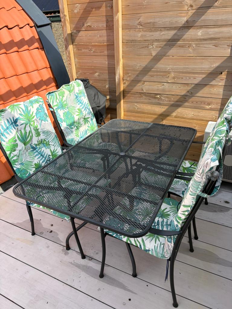 Tuin kussens, Ophalen, Zo goed als nieuw