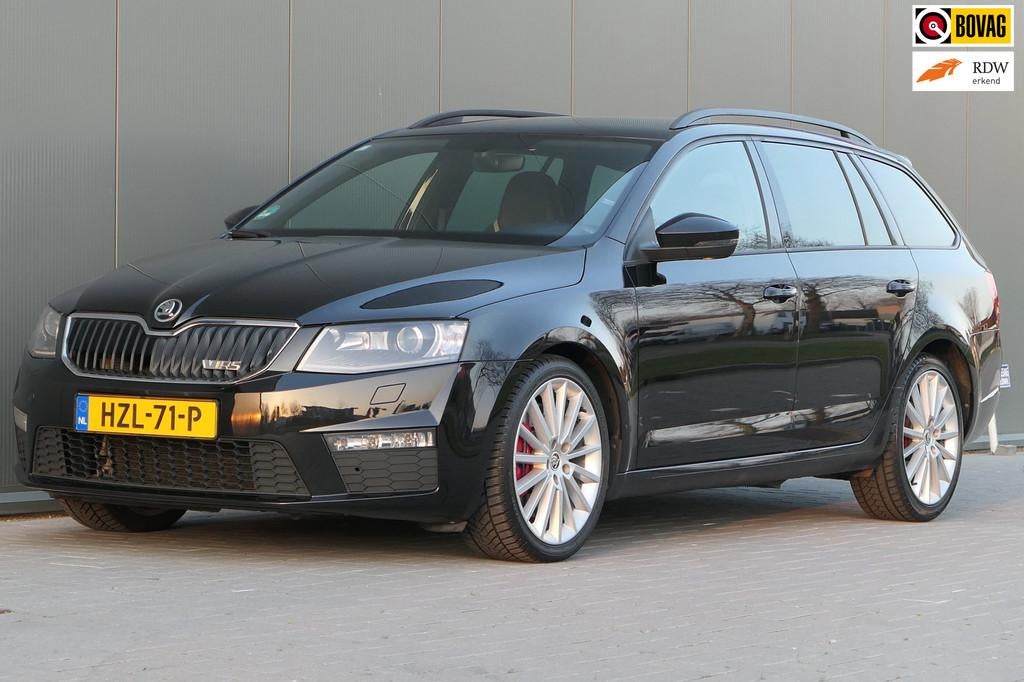 Skoda Octavia Combi 2.0 TSI RS 220PK Stoelverwarming Cruise, Auto's, Skoda, Gebruikt, Euro 6, 4 cilinders, 1984 cc