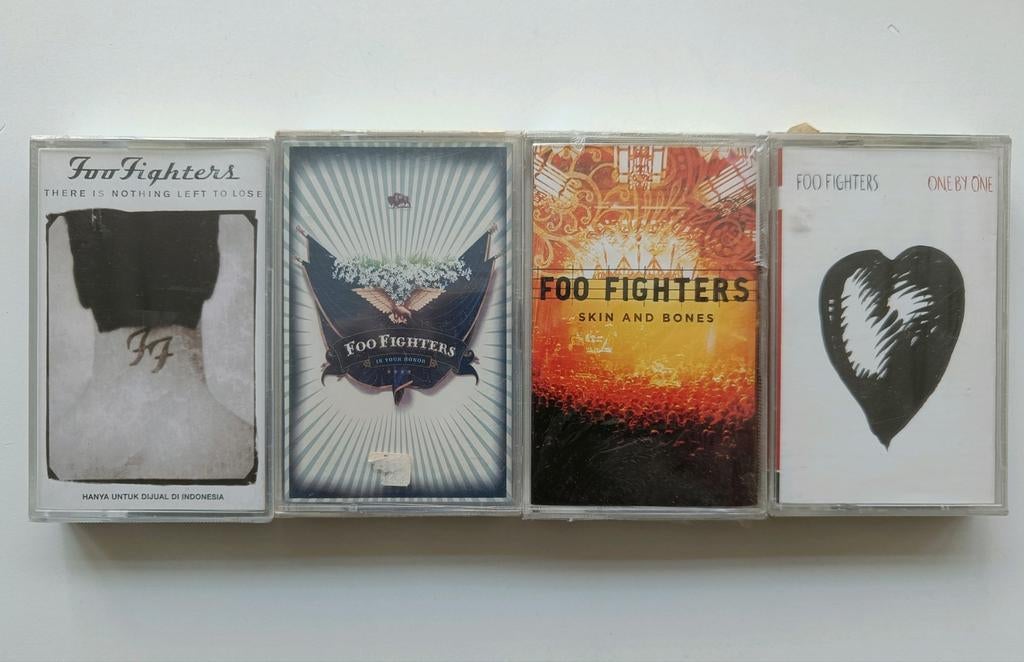Foo Fighters 4x cassettebandjes albums sealed, 2 t/m 25 bandjes, Ophalen of Verzenden, Origineel, Nieuw in verpakking