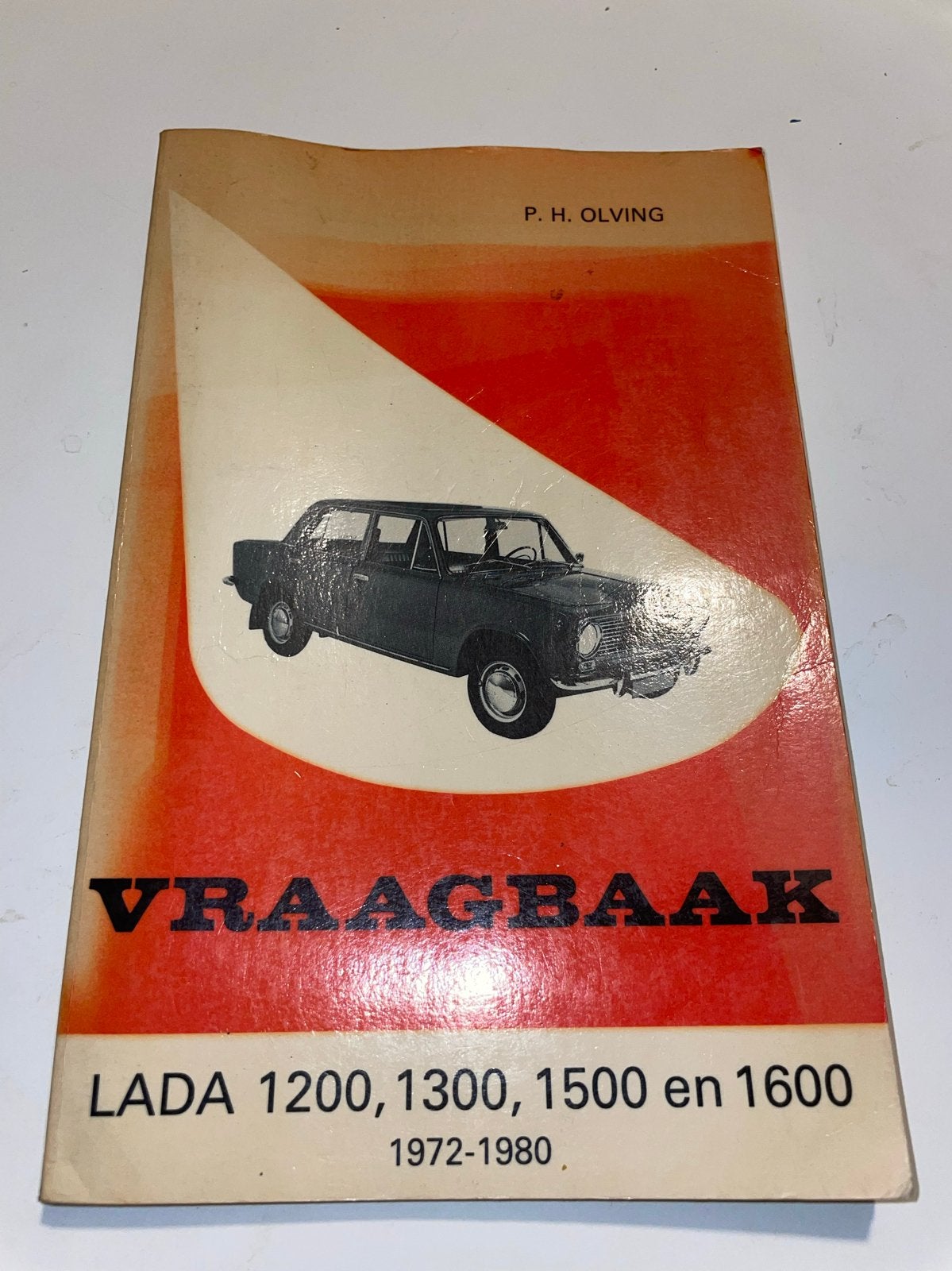 Lada Werkplaatshandboek Vraagbaak 1200, 1300, 1500, 1600, Boeken, Auto's | Boeken, Ophalen of Verzenden, Gelezen, Overige merken