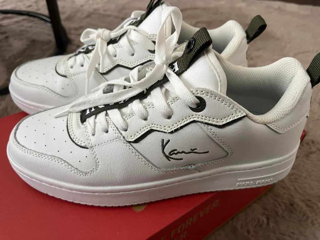 Karl Kani Sneakers Wit - nieuw, Ophalen of Verzenden, Zo goed als nieuw, Wit, Sneakers of Gympen