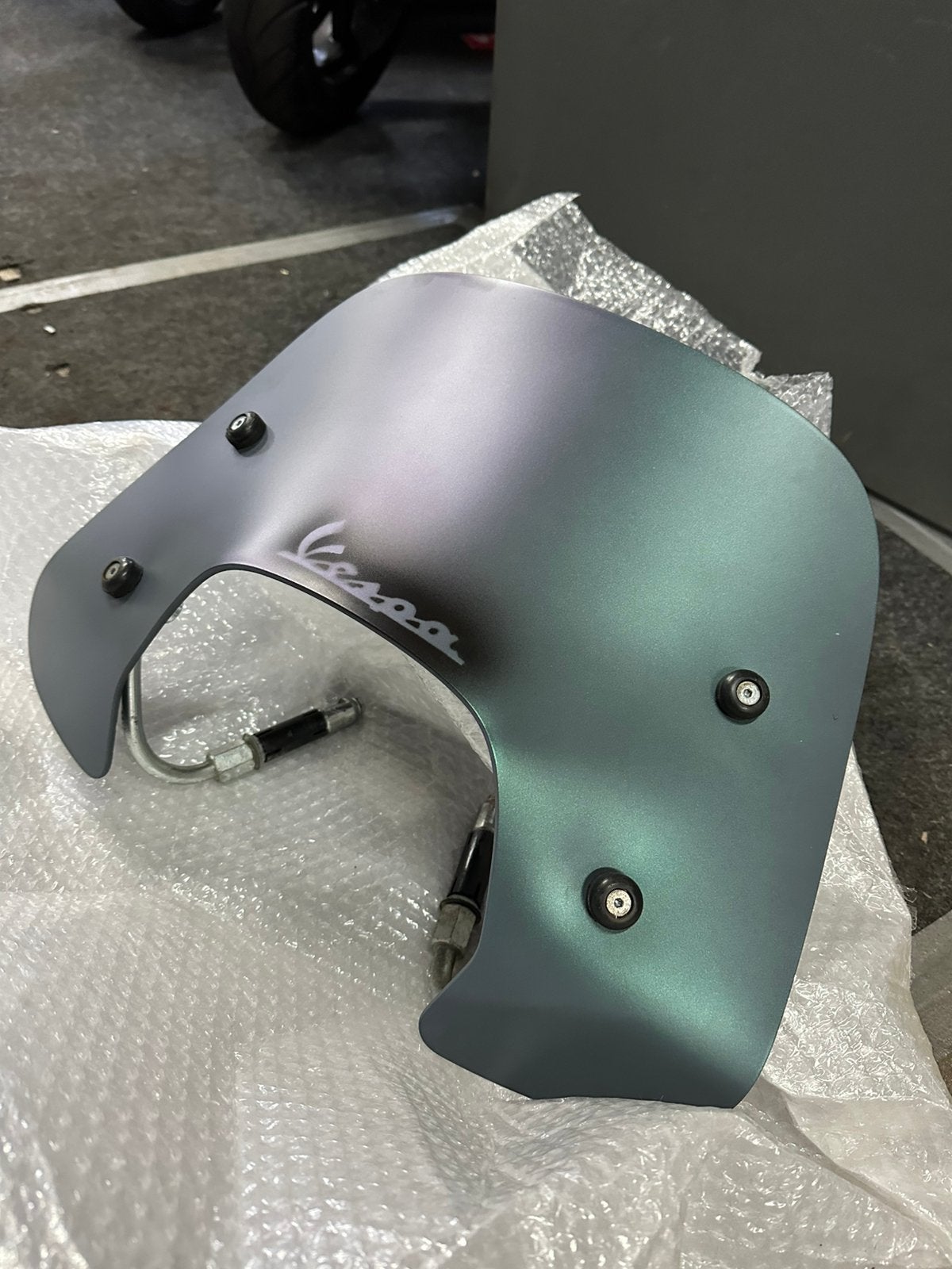 Uniek Vespa Sprint winscherm! Custom gespoten., Ophalen