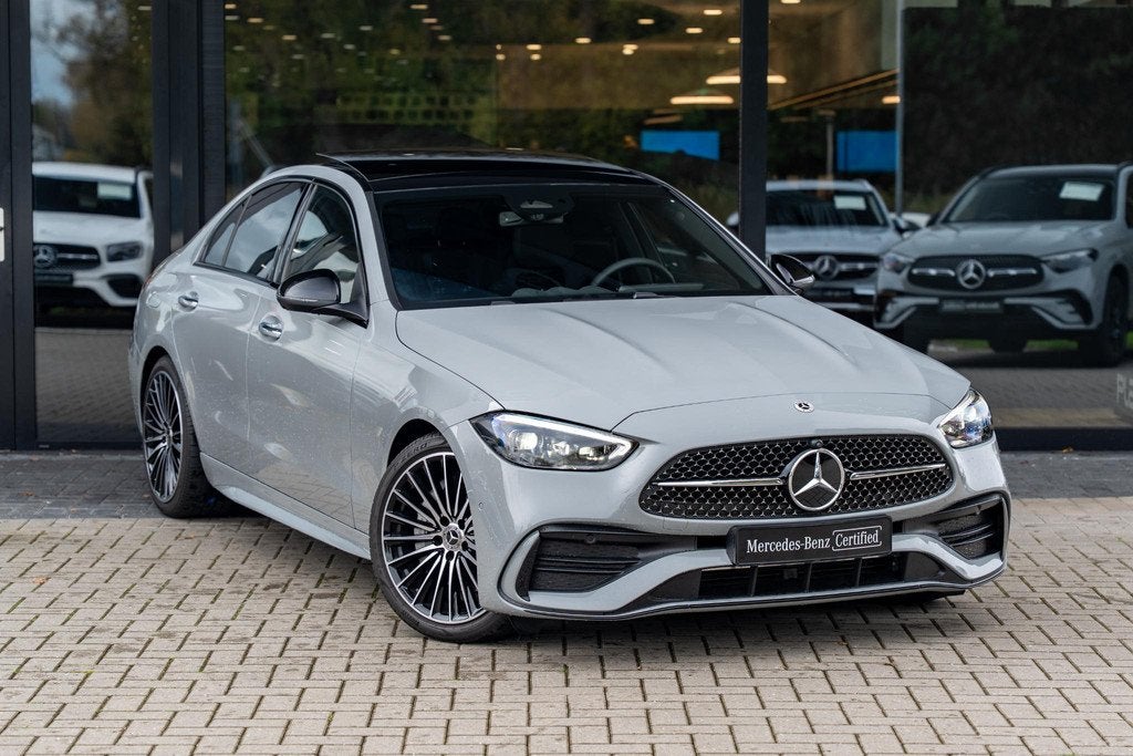 Mercedes-Benz C-klasse 180 Star Edition AMG | AMG line Plus, Auto's, Achterwielaandrijving, 1800 kg, Origineel Nederlands, Bedrijf