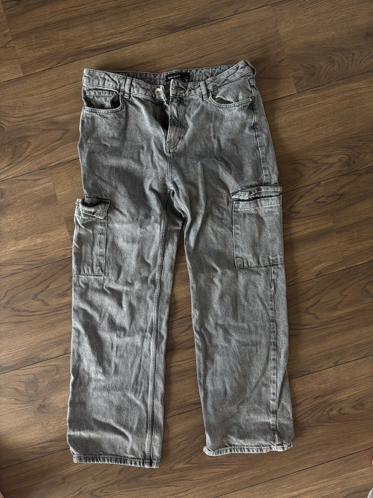 AMY&IVY grijze cargo jeans W32, Ophalen of Verzenden, Zo goed als nieuw, Grijs, W33 - W36 (confectie 42/44)