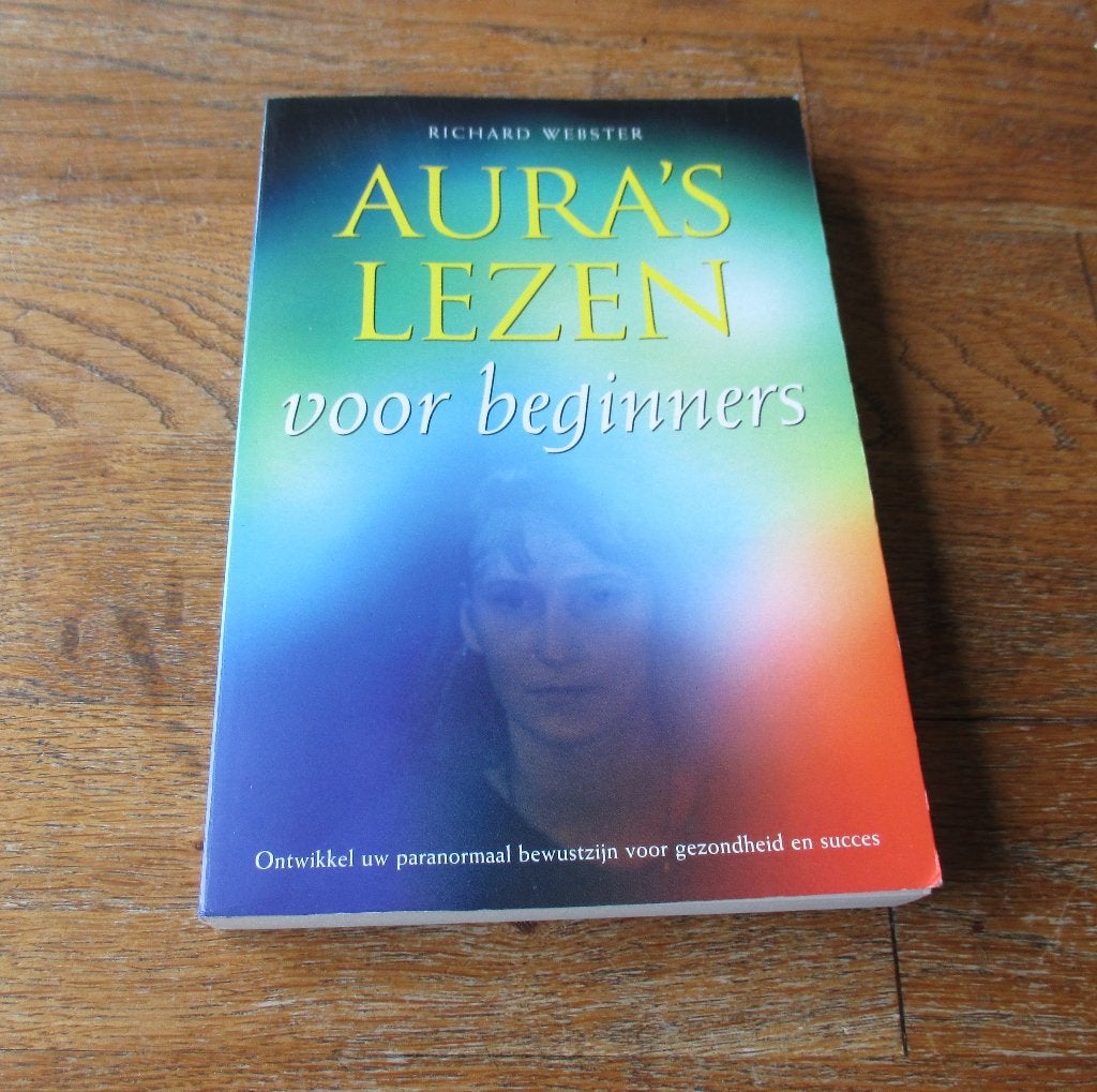 Aura's lezen voor beginners - Richard Webster - ZGAN, Richard Webster, Ophalen of Verzenden, Zo goed als nieuw, Instructieboek