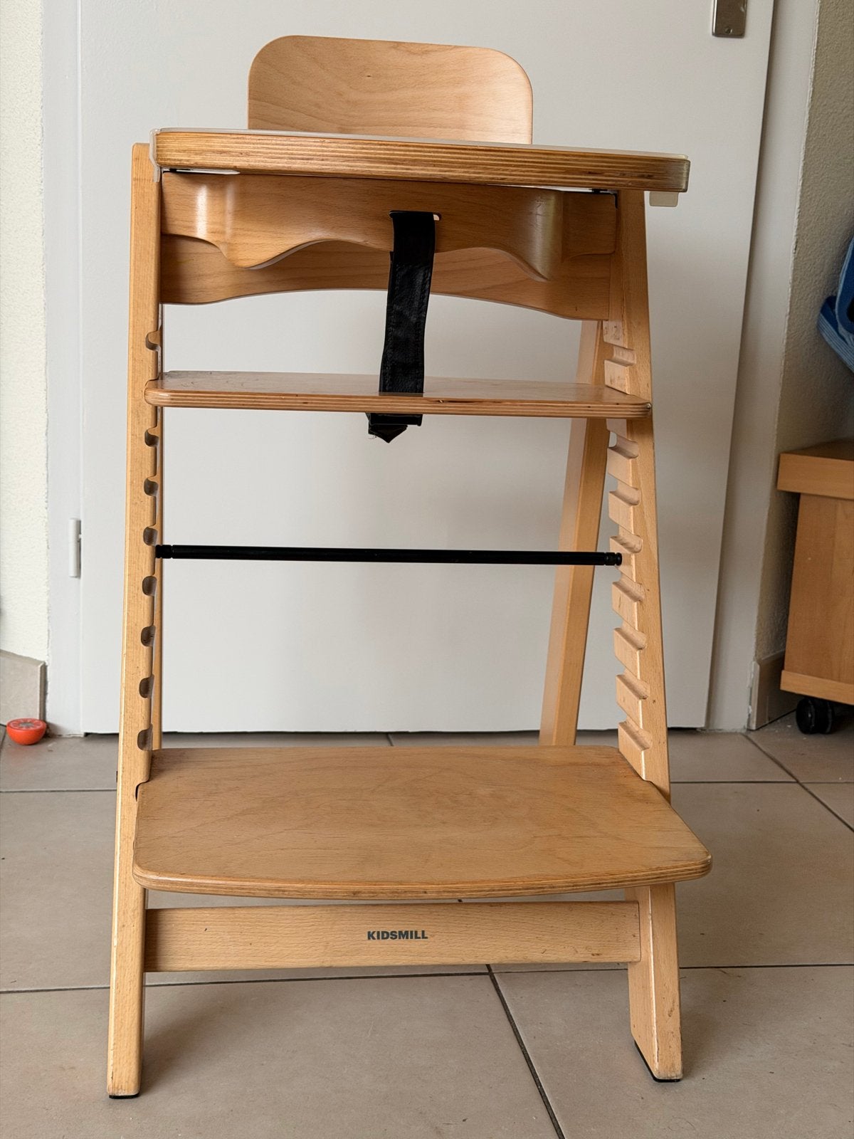 Kidsmill UP! Kinderstoel, Kinderen en Baby's, Kinderstoelen, Ophalen, Gebruikt, Meegroeistoel, Aanschuifbaar