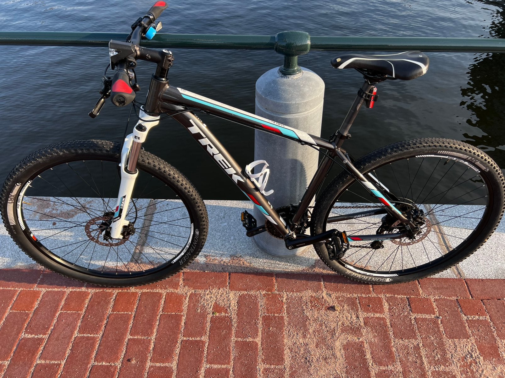 Foto 9 van Trek Marlin 7 - 29 inch, MTB mountainbike