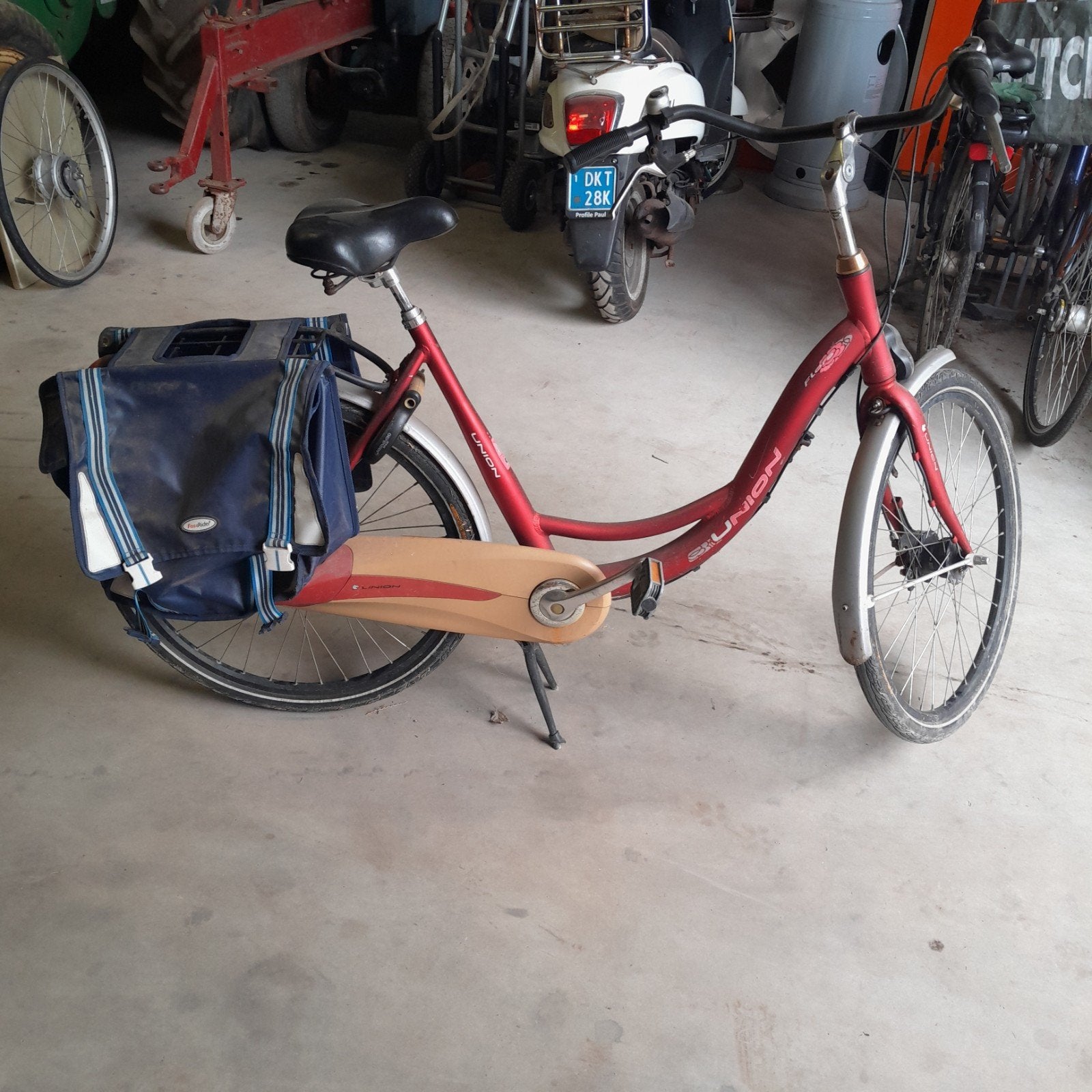 fiets met lage instap en 7 versnellingen, Fietsen en Brommers, Gebruikt, Versnellingen, 0 zitjes, Ophalen