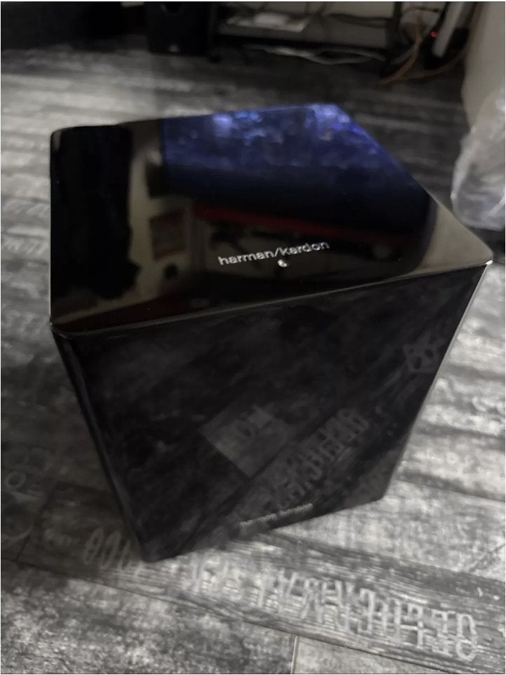 Harman Kardon HKTS210SUB/230, Subwoofer, Ophalen of Verzenden, Zo goed als nieuw, 150 watt of meer