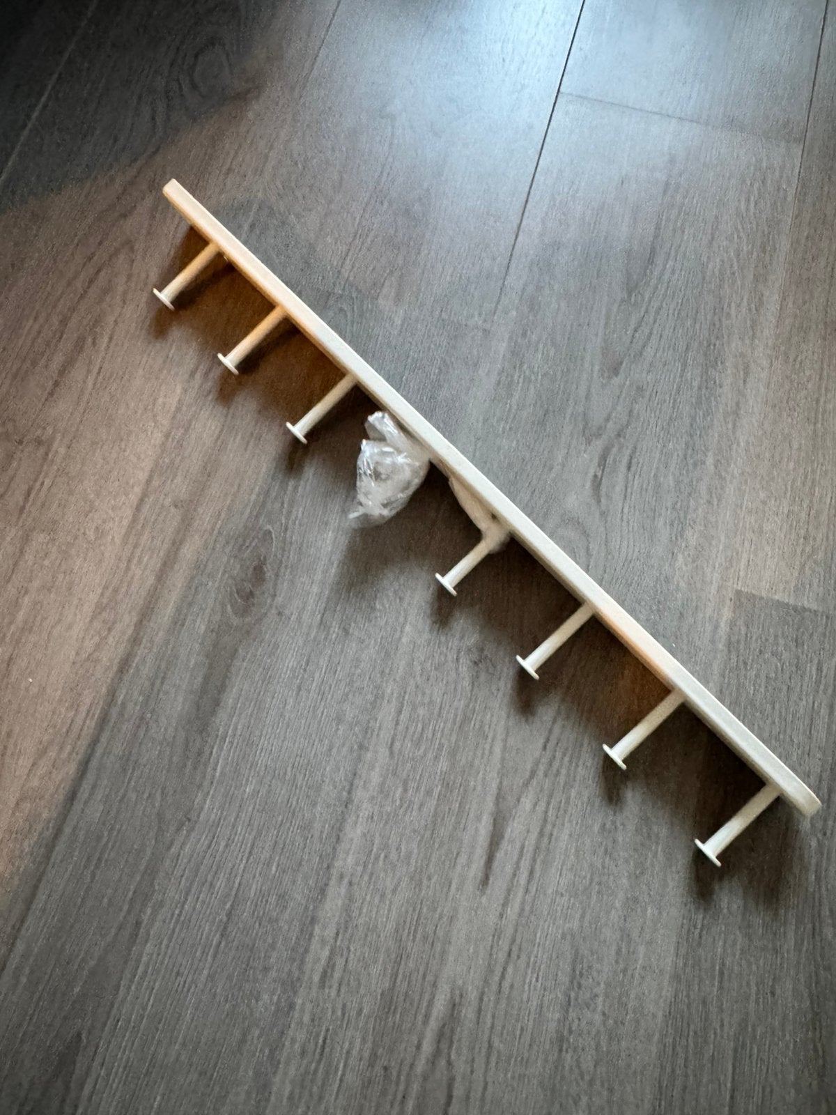 Komplement uittrekbare multihanger, Huis en Inrichting, Woonaccessoires | Kapstokken, Wandkapstok, Verzenden, Zo goed als nieuw